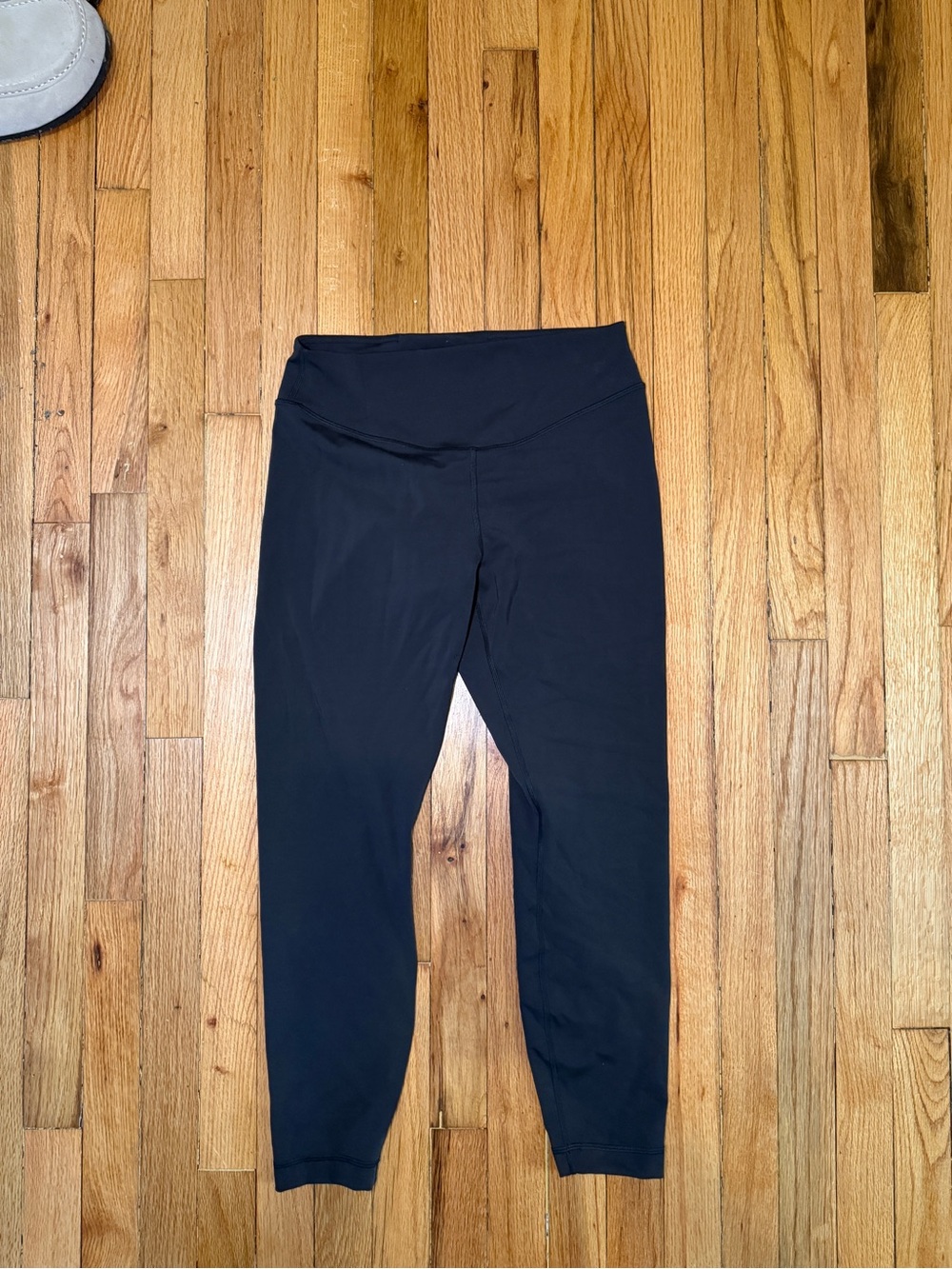 Lululemon Women’s Black SmoothCover HR Tight 25” Wunder Under Leggings Size 10